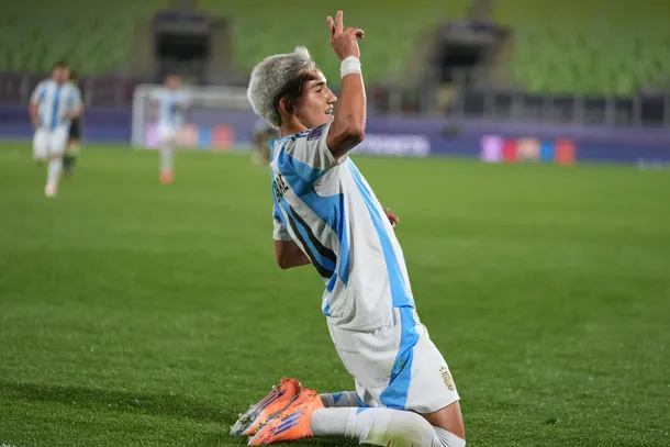 La Selección Argentina Sub 20 en acción durante un partido
