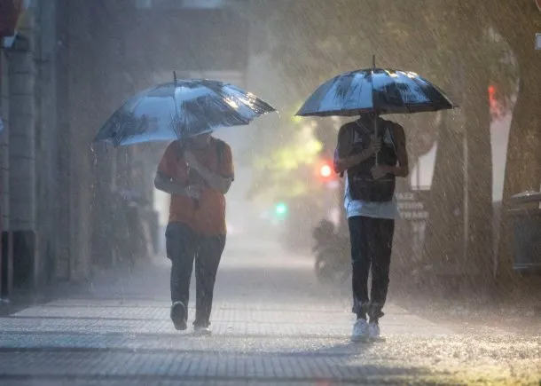 Imagen de una tormenta en el AMBA
