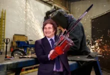 Javier Milei visita un centro de formación técnica