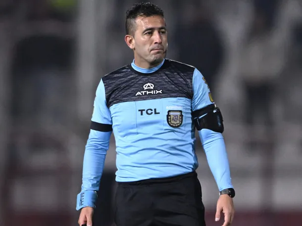Luis Lobo Medina, árbitro argentino denunciado por presuntos arreglos de partidos