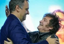 Javier Milei y Manuel Adorni en la inauguración del centro de formación en La Paternal