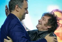 Javier Milei y Manuel Adorni en una reunión en la Casa Rosada