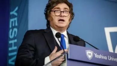 Javier Milei durante su discurso en la Gala Anual J100