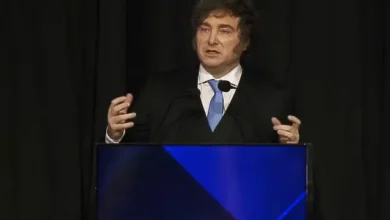 Imagen de Javier Milei hablando en la Bolsa de Comercio de Córdoba