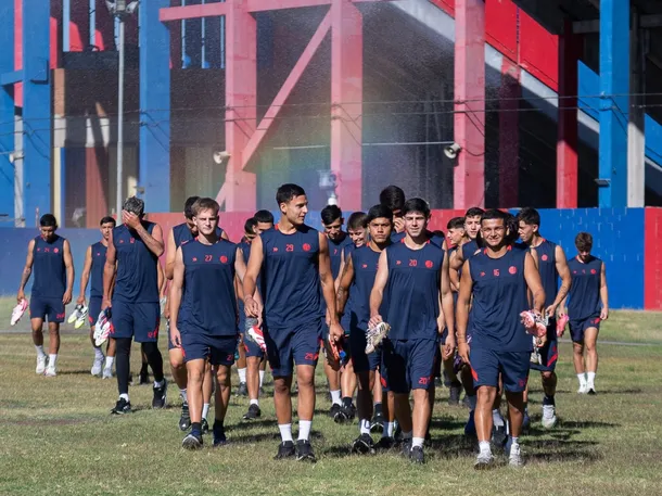 Martín Palermo en una conferencia de prensa