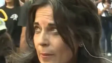 Analía Kalinec habla en Plaza de Mayo