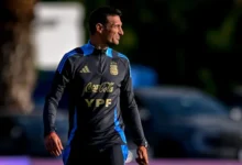 Lionel Scaloni en una conferencia de prensa