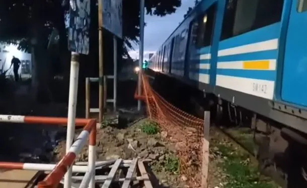 Tren Sarmiento paralizado en la estación Caballito