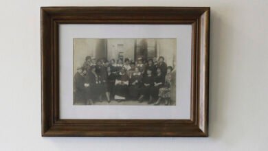 Imagen de la inauguración de la exposición Visibles otra vez en el Centro Cívico