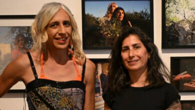 Natalia Colazo en la exposición 'La voz del espíritu: la vida de Juana'