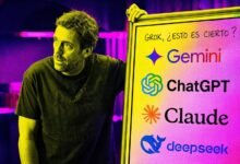 Imagen de un médico utilizando una tableta con una IA médica