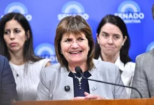 Patricia Bullrich en la Bolsa de Comercio de Córdoba