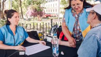 Imagen de un operativo de hidratación en el Cabildo de Córdoba