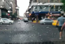 Imagen de una calle anegada en Córdoba después de la tormenta