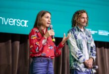 Estudiantes participando en la jornada Re-Conversar