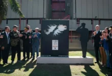 Monumento en homenaje a los veteranos de Malvinas en la Policía de Córdoba