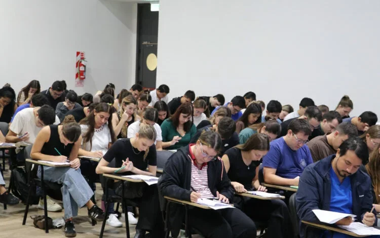 Profesionales de la Salud en una sala de examen