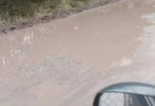 Vecinos de Villa Retiro de Horizonte II protestan por la falta de asfalto en el callejón Bernardino López