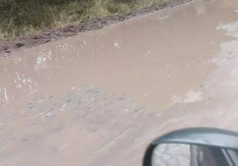 Vecinos de Villa Retiro de Horizonte II protestan por la falta de asfalto en el callejón Bernardino López