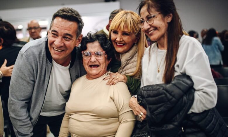 Imagen de personas mayores participando en actividades del programa Mayores Activos