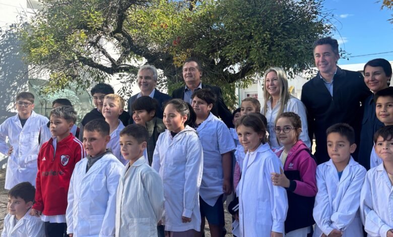 Gobernador Llaryora en Villa Elisa y Saira