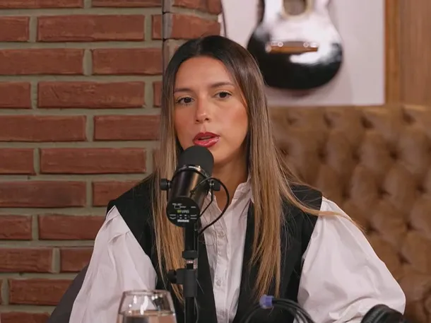 Agostina Páez en una entrevista