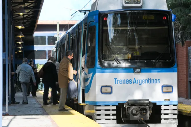 Tren de la Costa en funcionamiento