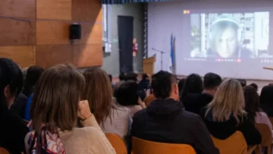 Imágenes de personas mayores participando en actividades de envejecimiento activo