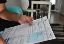 Imagen de una factura de agua con un aumento en las tarifas