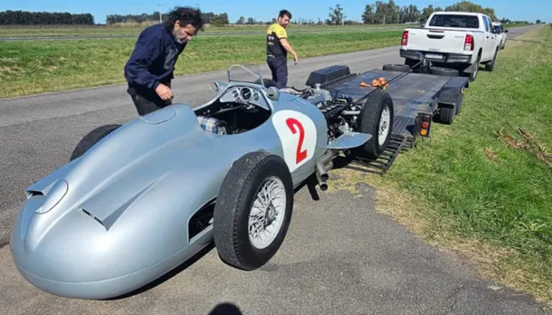 Réplica del Mercedes-Benz W196 Roadster de Fangio