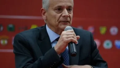 Javier Castrilli, exárbitro internacional, durante un partido de fútbol