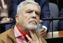 Julio De Vido en una imagen reciente, con una expresión de preocupación y cansancio