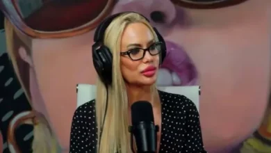 Luciana Salazar en una entrevista hablando sobre su experiencia con el abuso