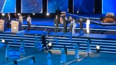 Javier Milei cantando en la ceremonia del Día de la Independencia de Israel