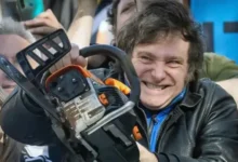 Imagen de Javier Milei y Federico Sturzenegger en una reunión de gabinete