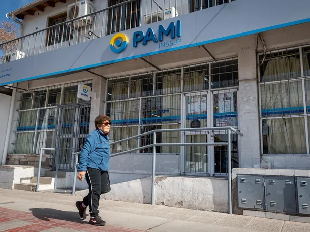 Médicos de cabecera en una reunión para discutir la resolución del PAMI