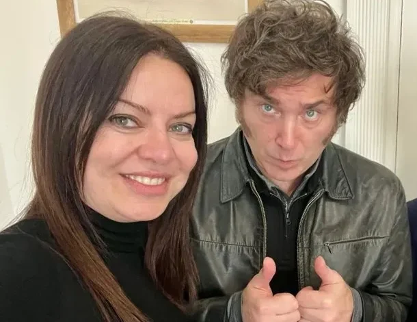 Sandra Pettovello y Javier Milei en una reunión oficial