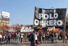 Imagen de una movilización de organizaciones sociales en la calle