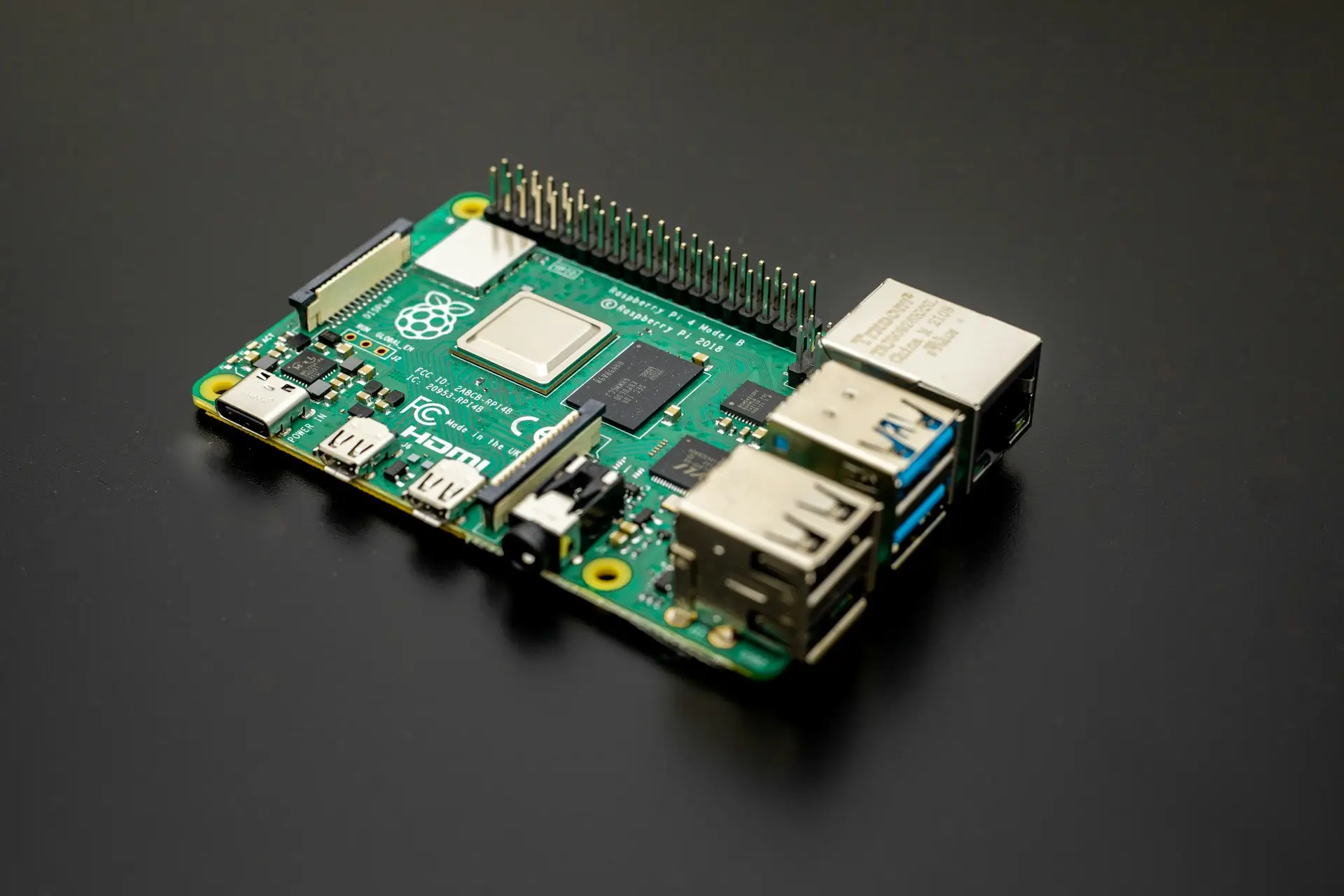 Imagen de un dispositivo Raspberry Pi