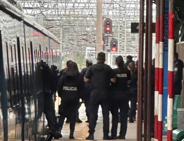 Tensión en el Tren Roca: hombre armado toma rehén en Temperley