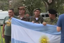 Imagen de veteranos de Malvinas durante un acto conmemorativo
