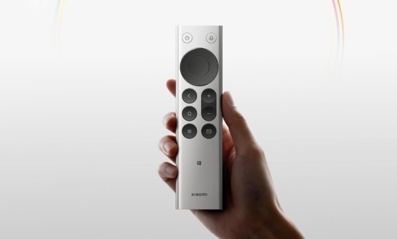 Imagen del Xiaomi Bluetooth Remote 2 Pro, mostrando su diseño elegante y minimalista.