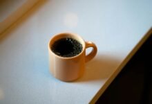 El café es una de las bebidas más consumidas en todo el mundo, pero el exceso de consumo puede tener efectos negativos