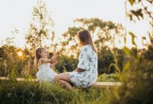Una madre y su hijo pasando tiempo de calidad juntos