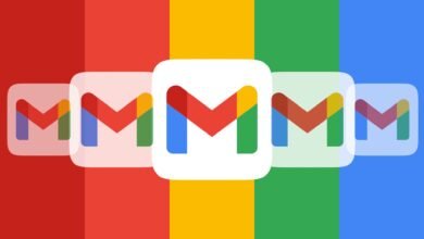 Logo de Google con un correo electrónico cambiando en el fondo