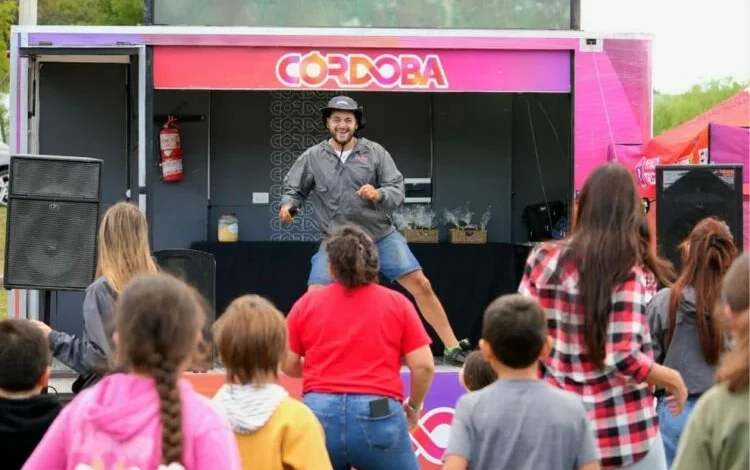 Imagen de la jornada del programa Córdoba Cerca Tuyo en Alberdi