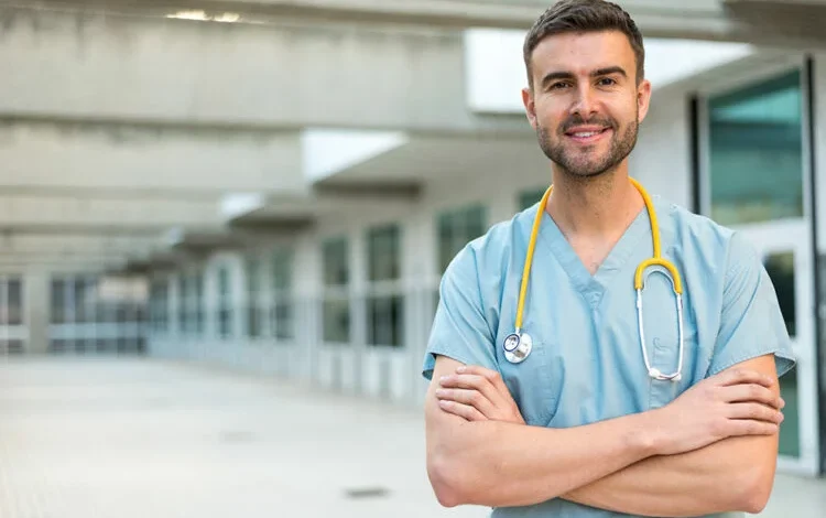 Estudiantes de Enfermería en prácticas en un hospital