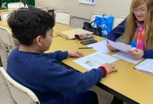 Estudiantes participando en las pruebas Prisma