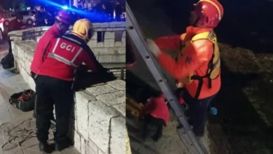 Imagen de La Cañada en Córdoba con luces de emergencia