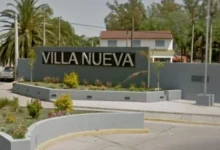 Desfile cívico-militar en Villa Nueva para celebrar el 25 de mayo